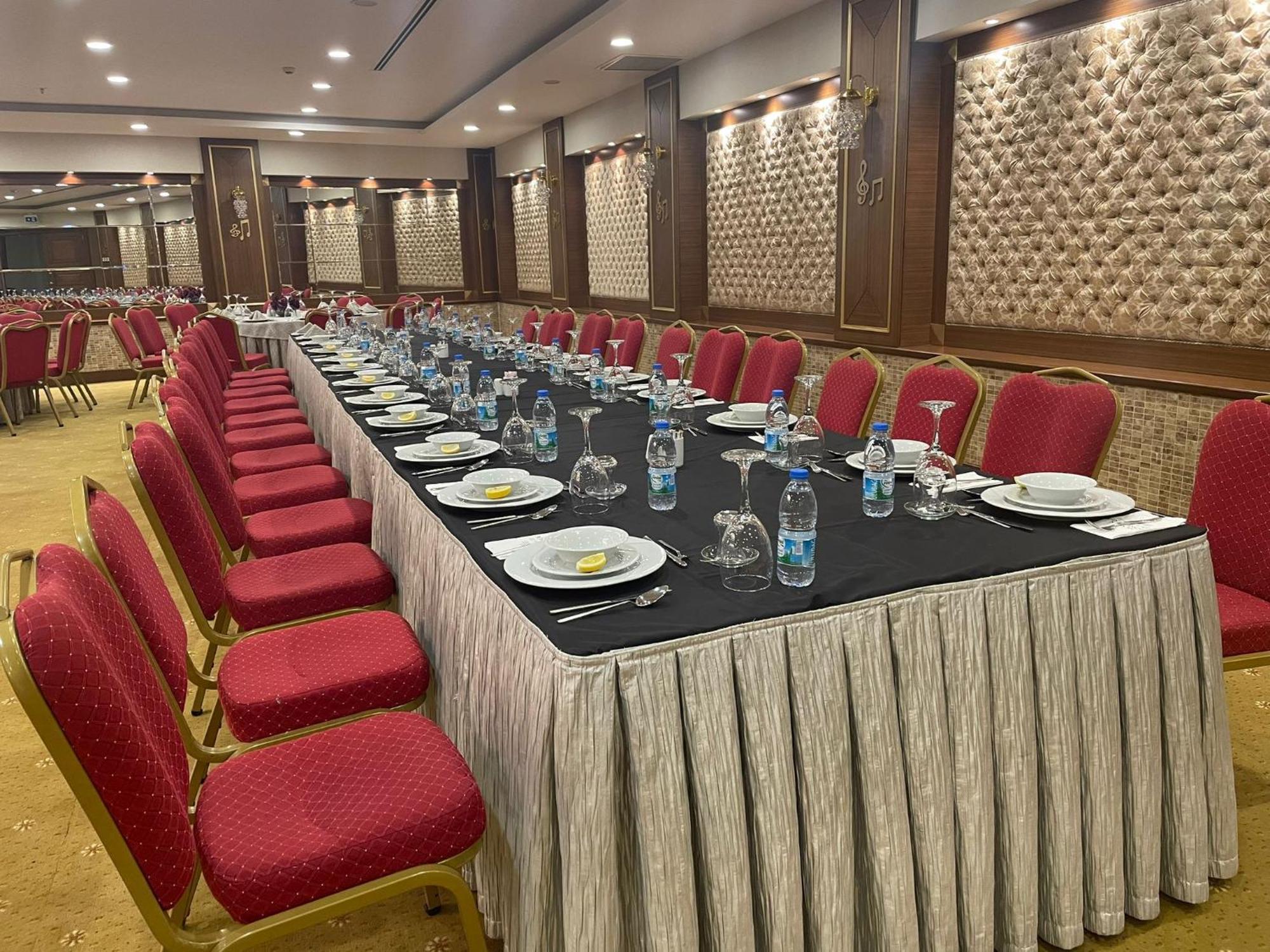 Akman Premium Hotel アンカラ エクステリア 写真
